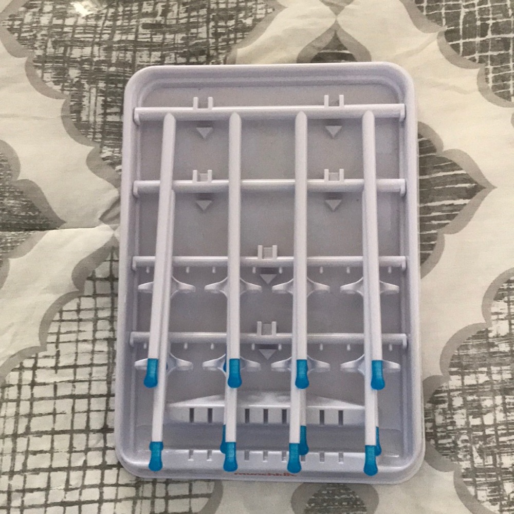 Bottle drying rack